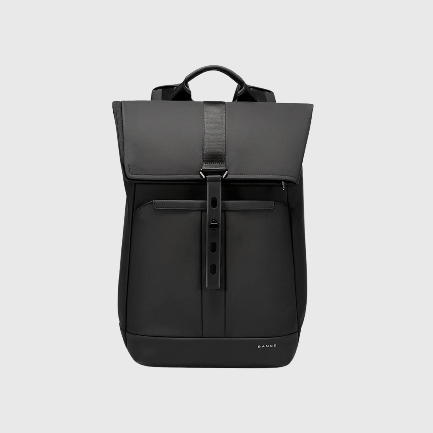 Vue arrière du sac à dos avec sangle de poitrine ajustable