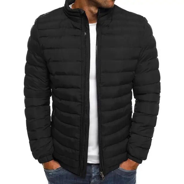 Détail de la texture en polyester de la veste d'été