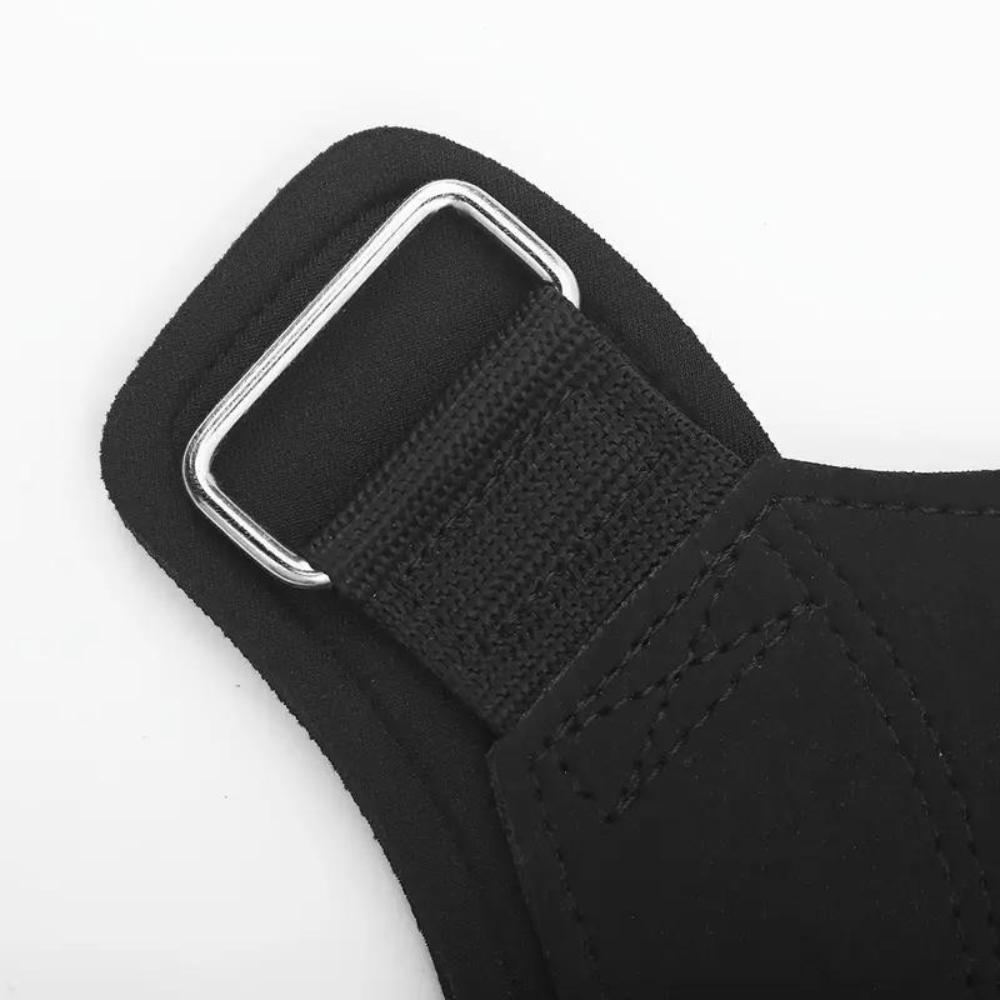 Vue rapprochée des poignées de levage avec coutures renforcées
