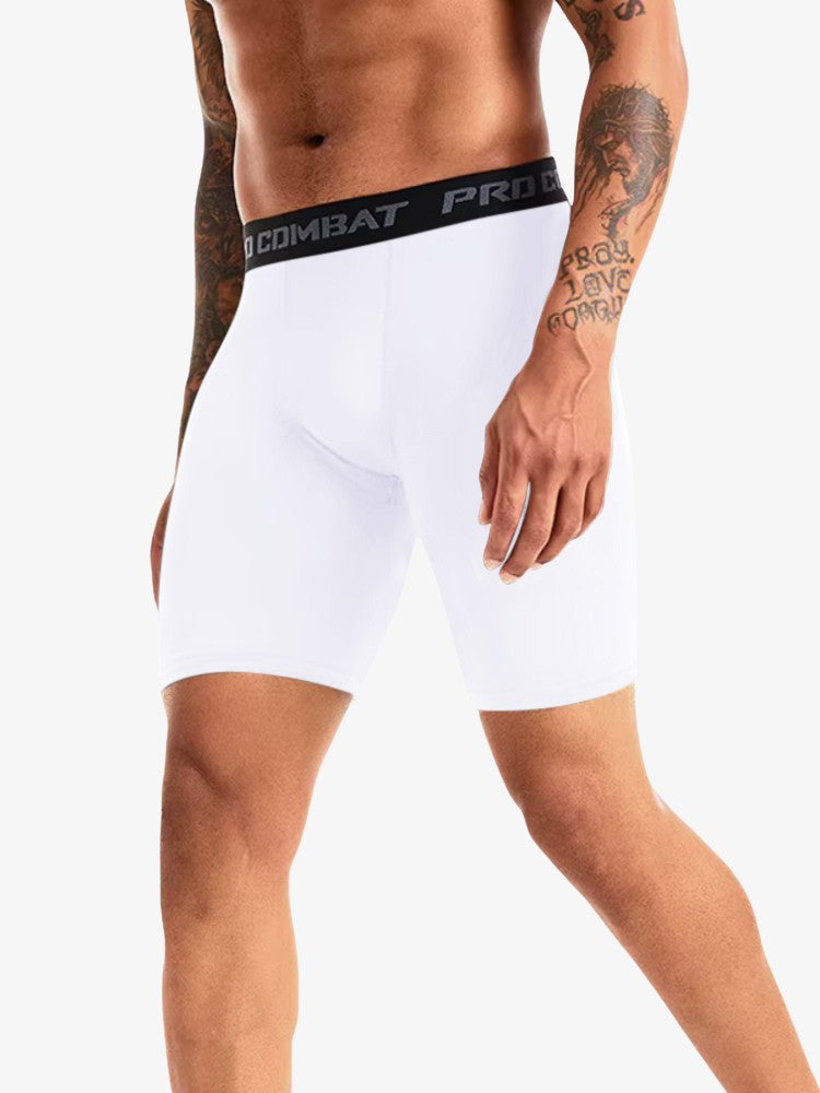 Gros plan sur la ceinture élastique des shorts de sport