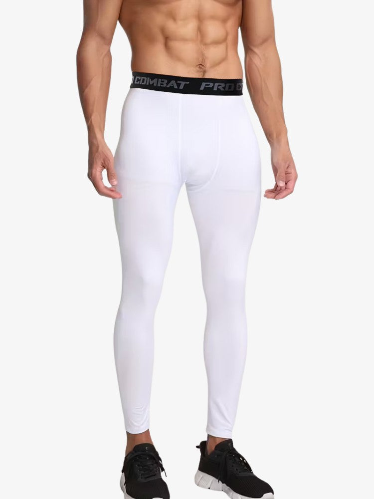 Pantalon thermique porté par un athlète en mouvement