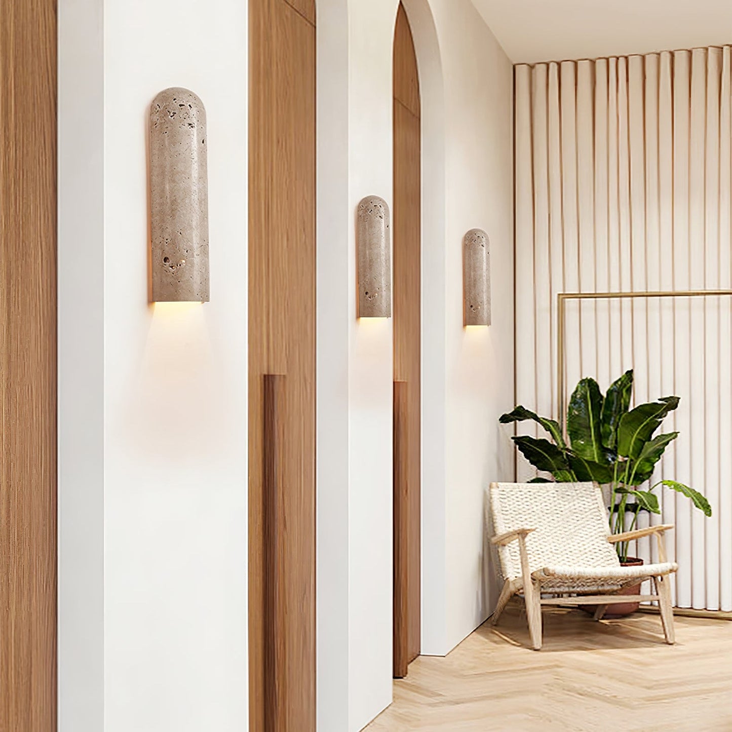 Applique murale en travertin dans un décor épuré