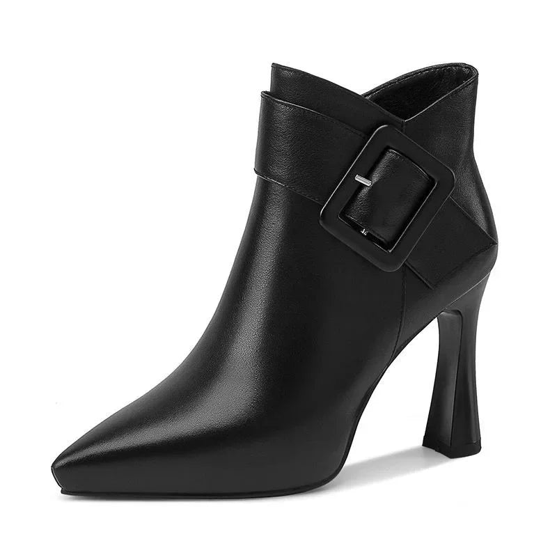 Bottines avec fermeture éclair latérale et semelle en caoutchouc