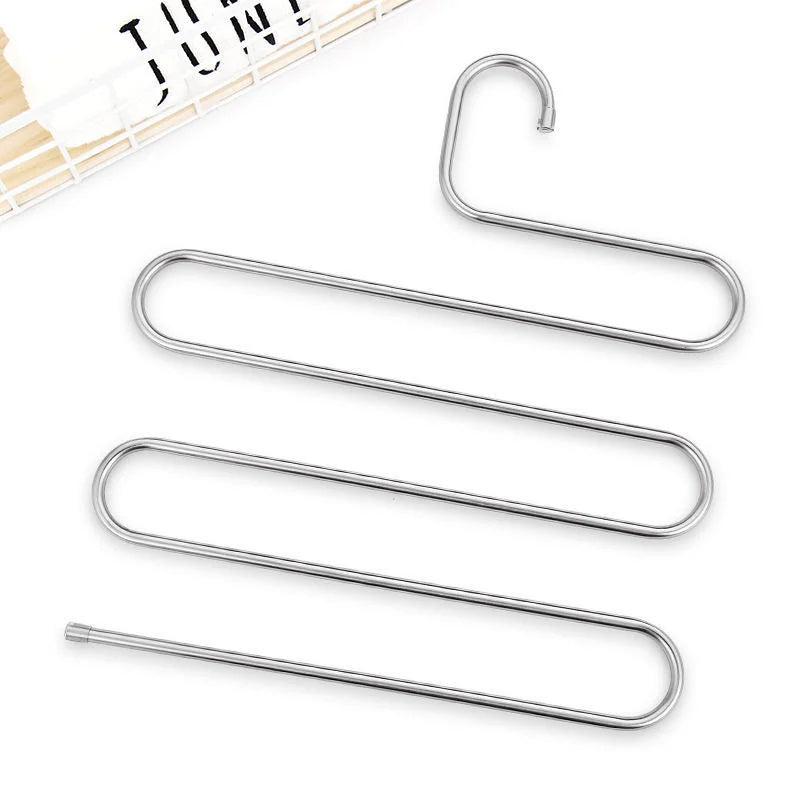 Détail du matériau en acier inoxydable du cintre