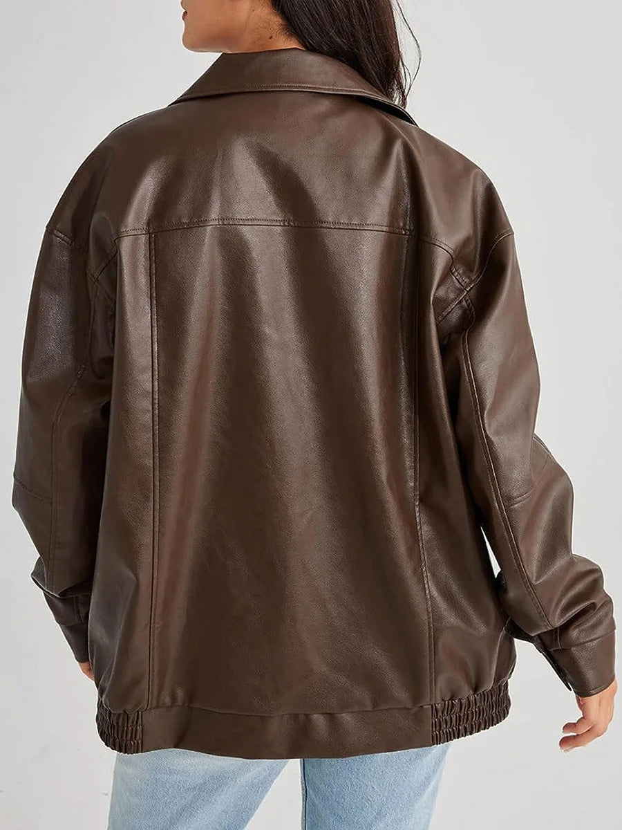 Vue arrière de la veste oversize en cuir lisse