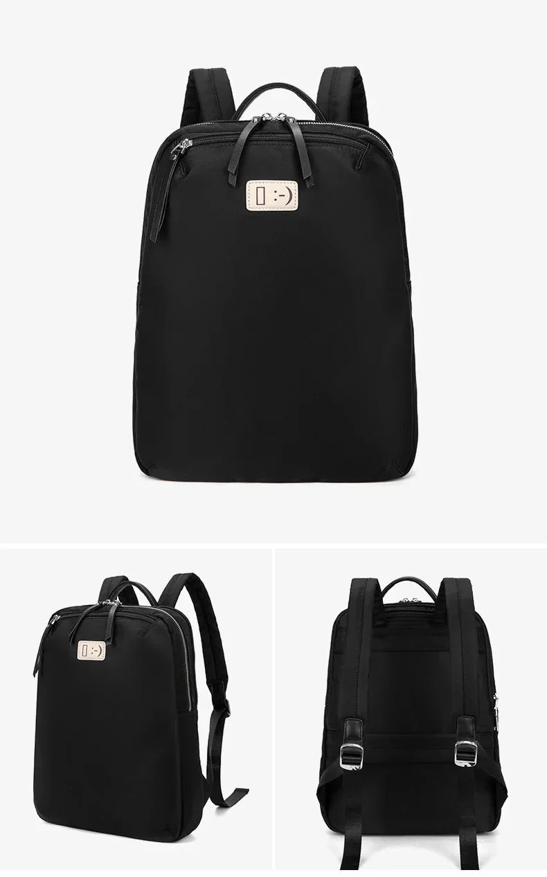 Détail des poches latérales du sac à dos femme