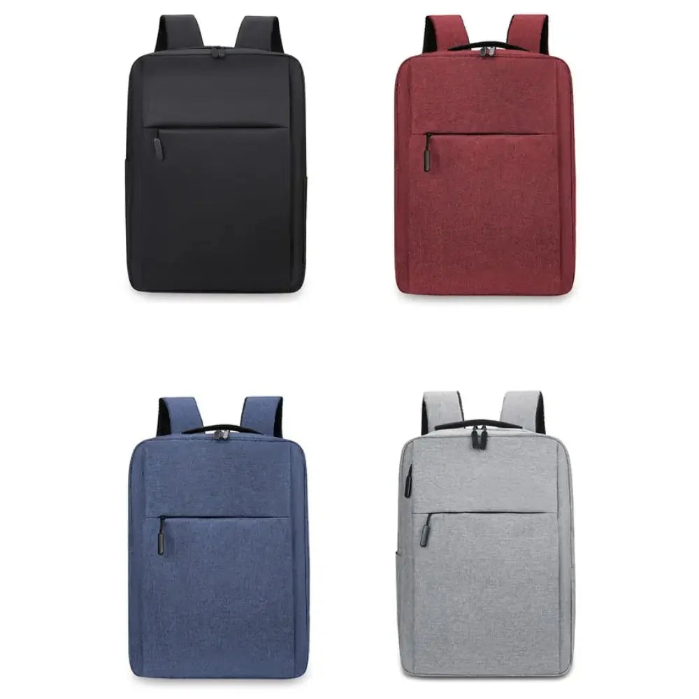Détail des bretelles rembourrées et ajustables du sac