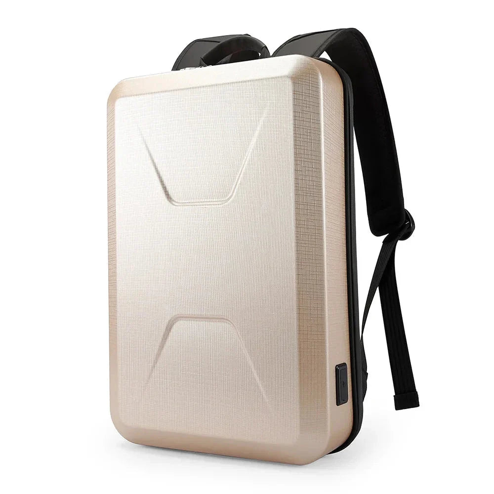 Version dorée du sac à dos avec coque rigide et serrure
