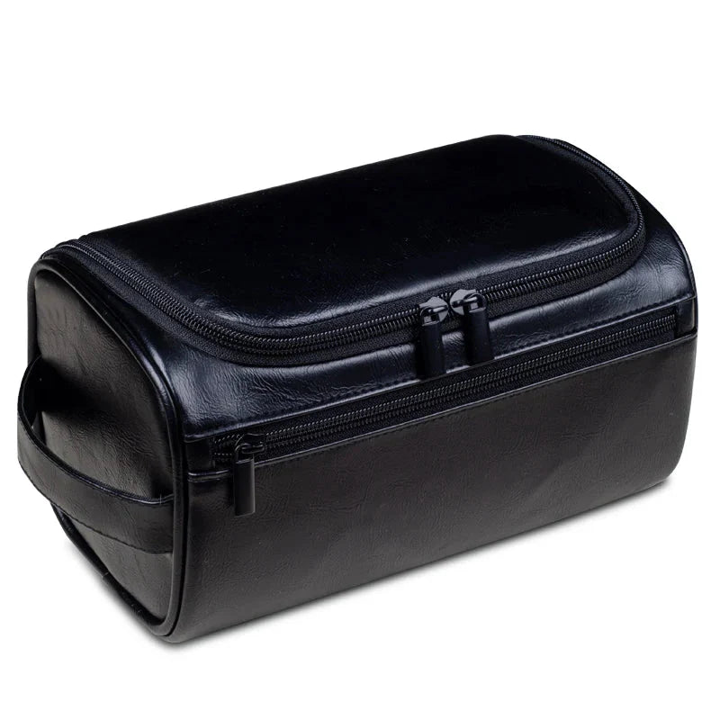 Trousse noire suspendue, design sobre et fonctionnel