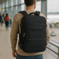 Sac à dos rempli, démontrant sa grande capacité de rangement