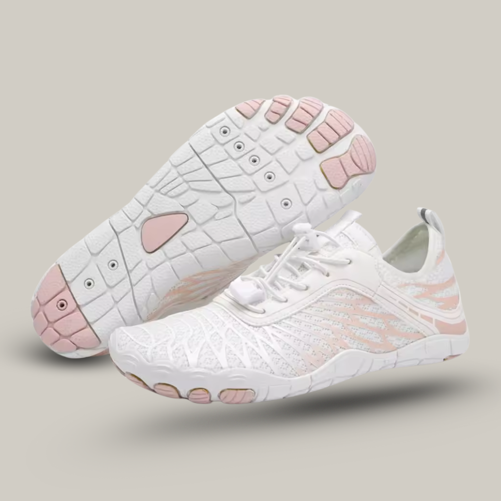 Chaussures légères pour marche active, vue de profil