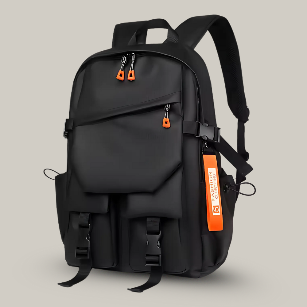 Sac à dos plié, montrant sa compacité et légèreté
