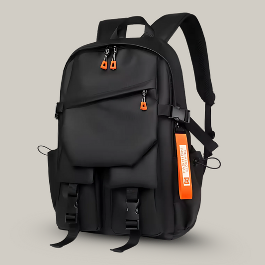 Sac à dos plié, montrant sa compacité et légèreté