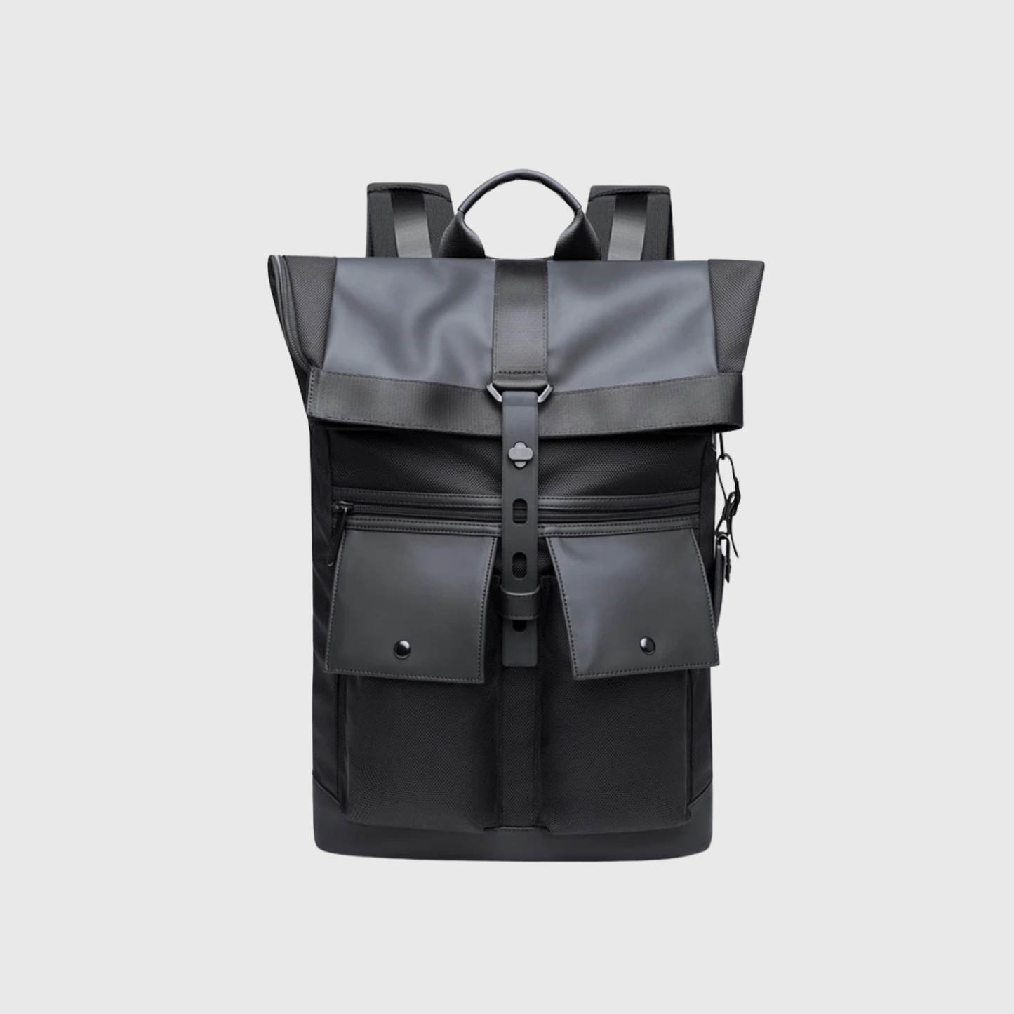 Vue de face du sac à dos imperméable avec poches multiples