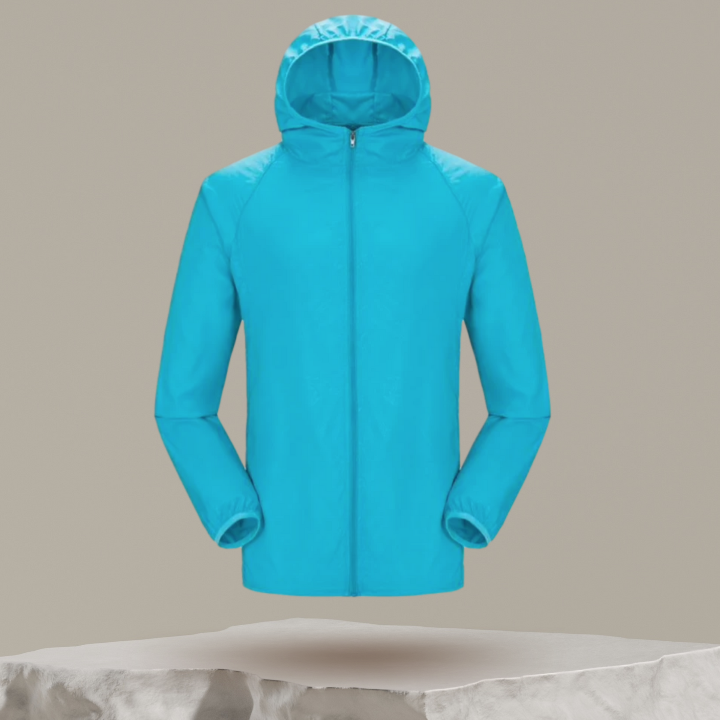 Veste pliée dans sa poche, compacte et pratique