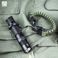 Couteau tactique de survie avec lame repliable et manche ergonomique
