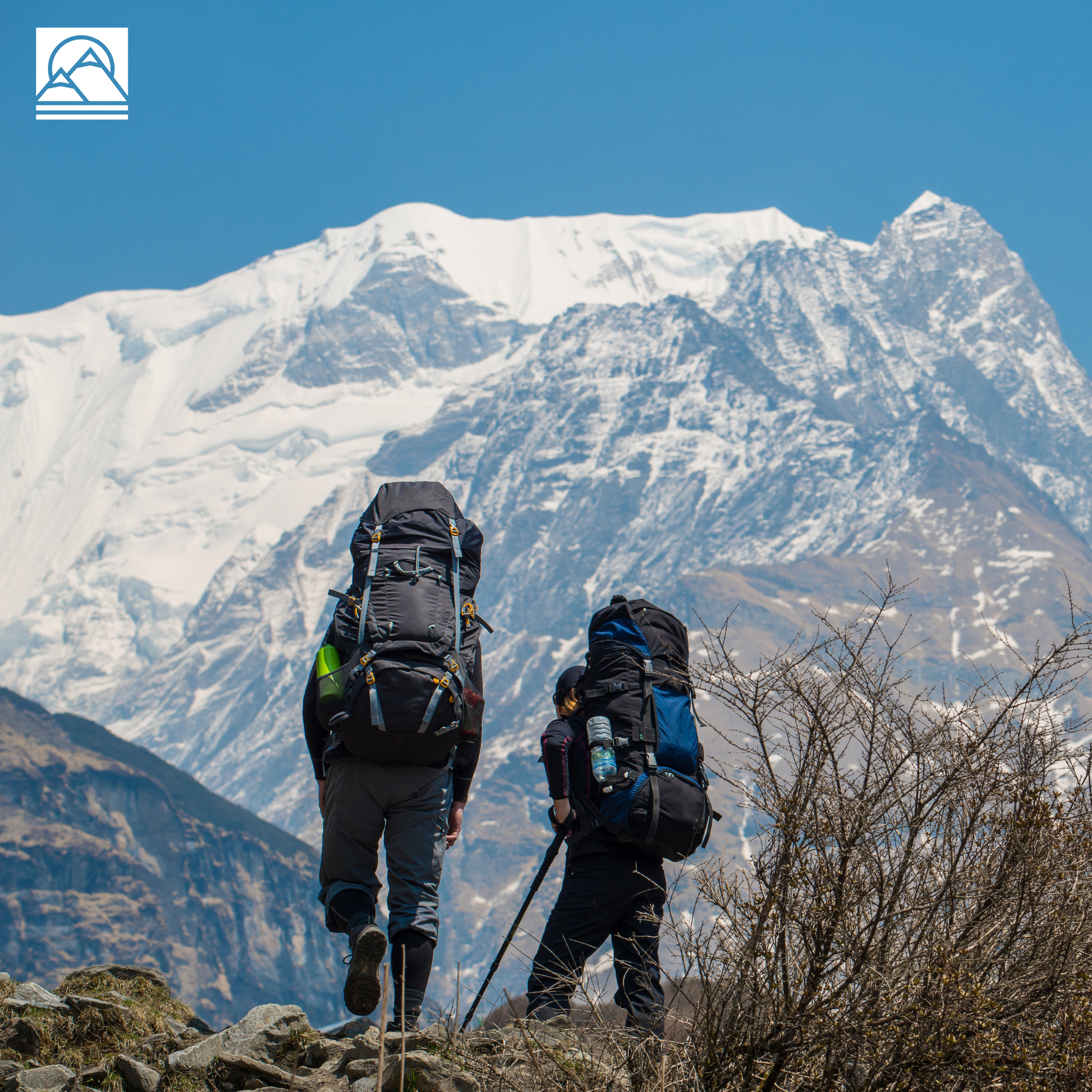Sac à dos trekking 80l avec sangles ajustables en extérieur