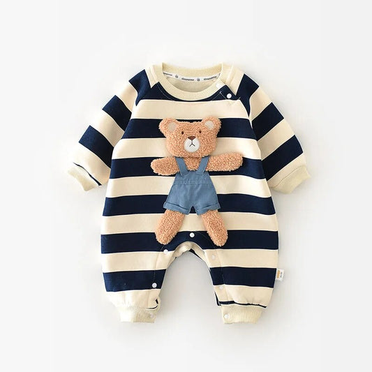 Bodysuit bébé sur cintre, prêt à être porté