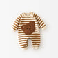 Détail des coutures du bodysuit bébé en coton