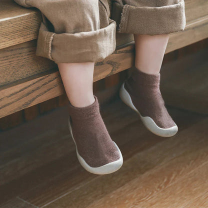 Chaussures à chaussettes bébé, vue détaillée des matériaux