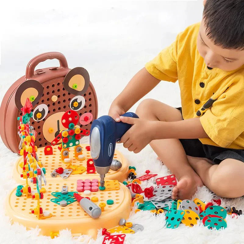 Boîte à outils pour enfants avec perceuse et pièces colorées
