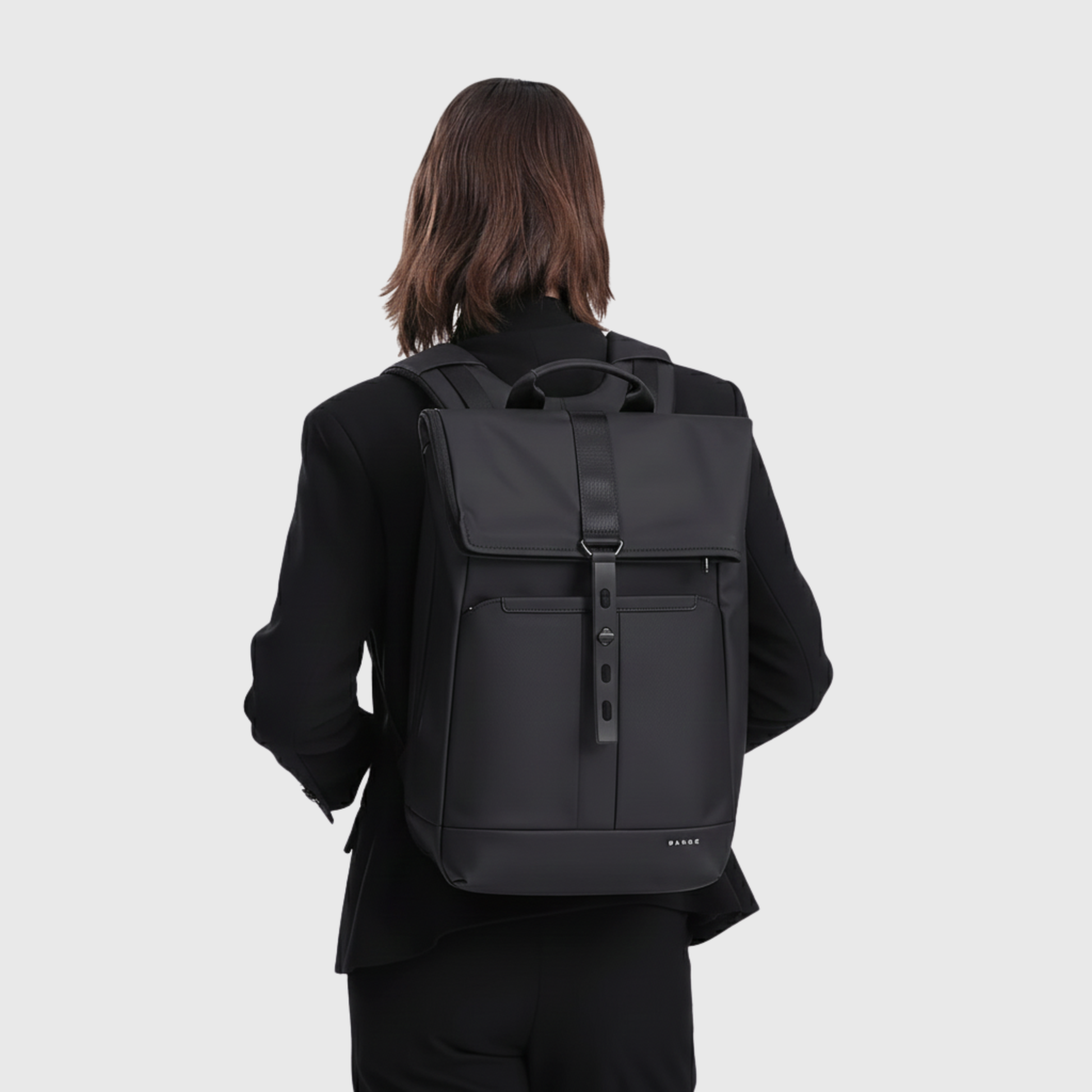 Sac à dos porté par une personne, illustrant le confort