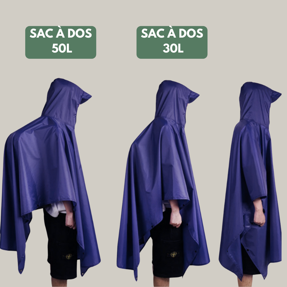 Poncho de pluie bleu couvrant un sac à dos