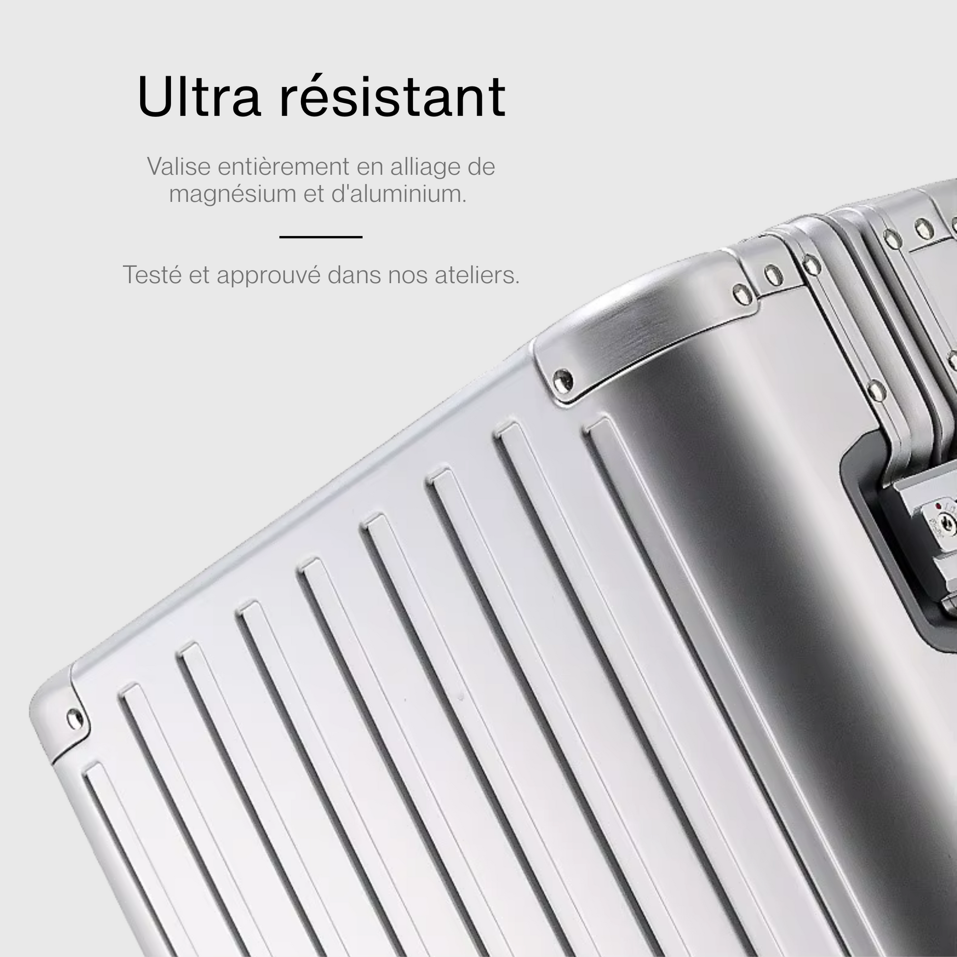 Valise cabine rigide avec coins en aluminium anodisé