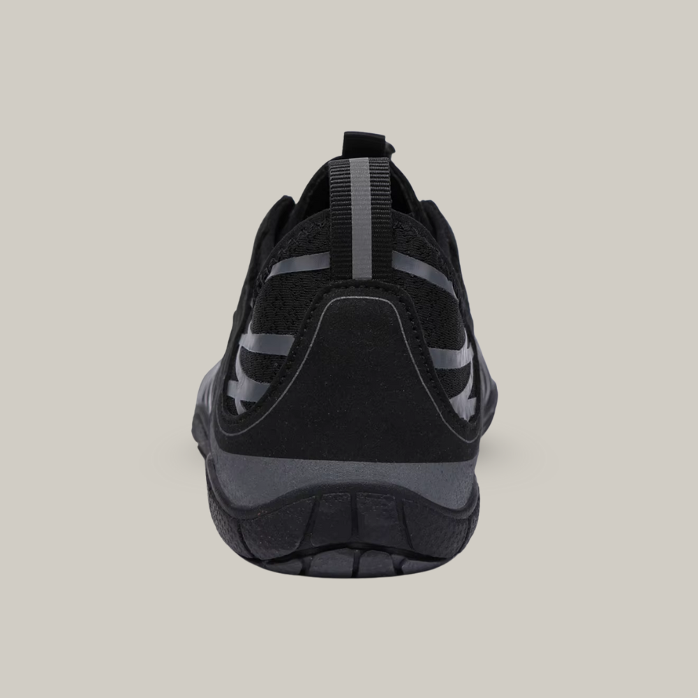 Chaussures de randonnée minimaliste avec lacets noirs