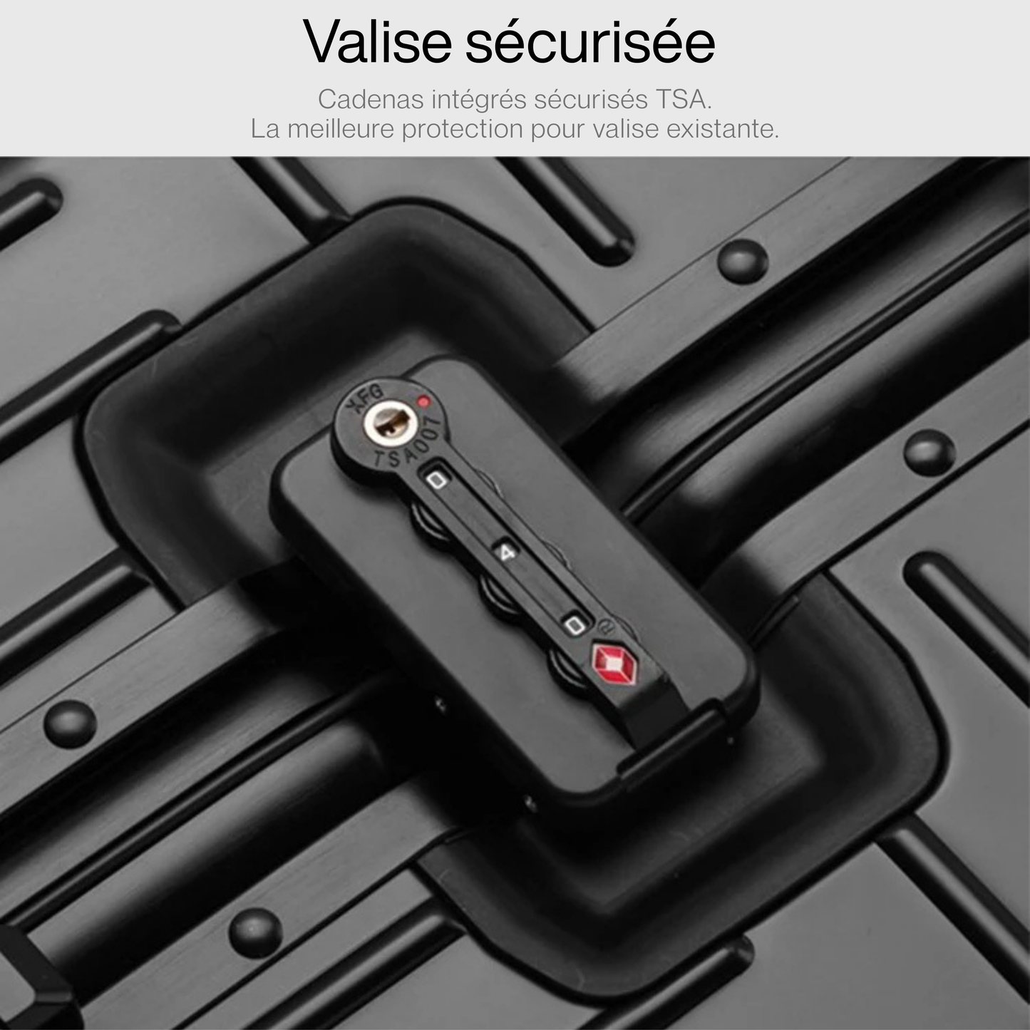 Gros plan sur les coins en aluminium anodisé de la valise