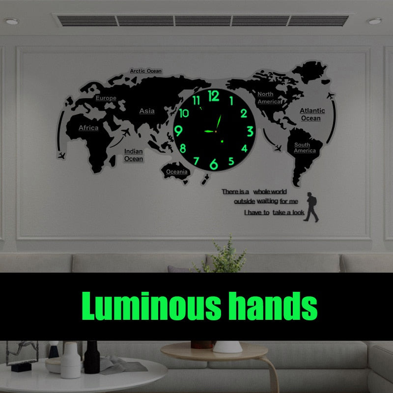 Pièces détachées de l'horloge prêtes à être montées