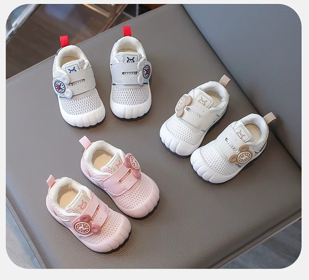 Baskets pour tout-petits avec design élégant et confortable