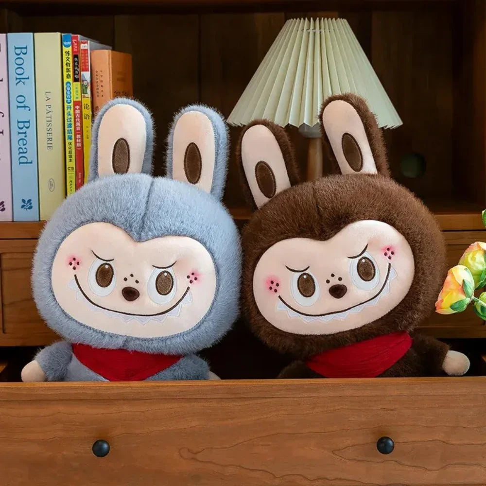 Gros plan sur peluche d'animal en tissu ultra-doux