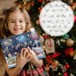 Calendrier de l'Avent avec puzzles en métal sur fond blanc