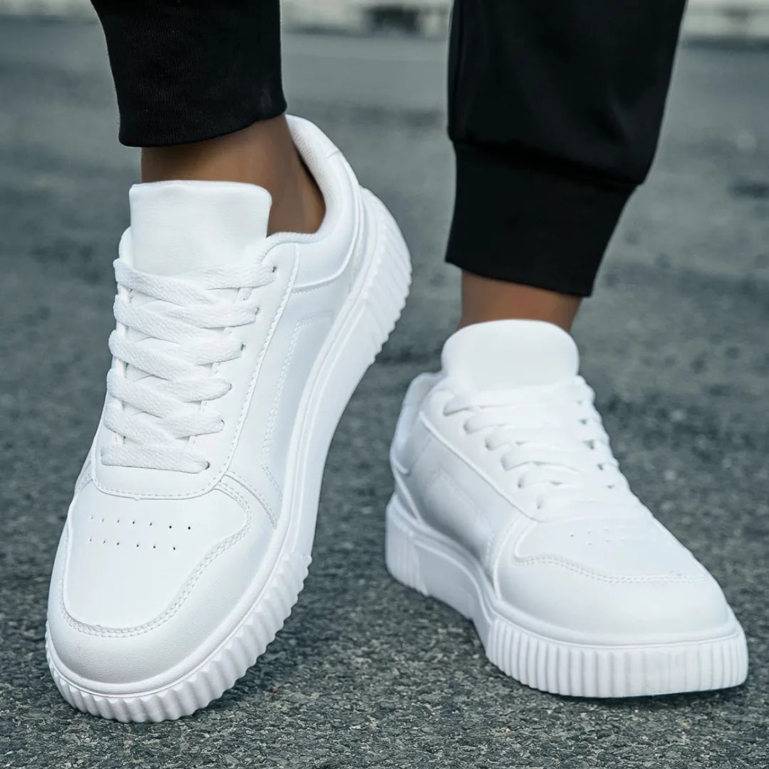 Détail de la doublure intérieure douce des baskets