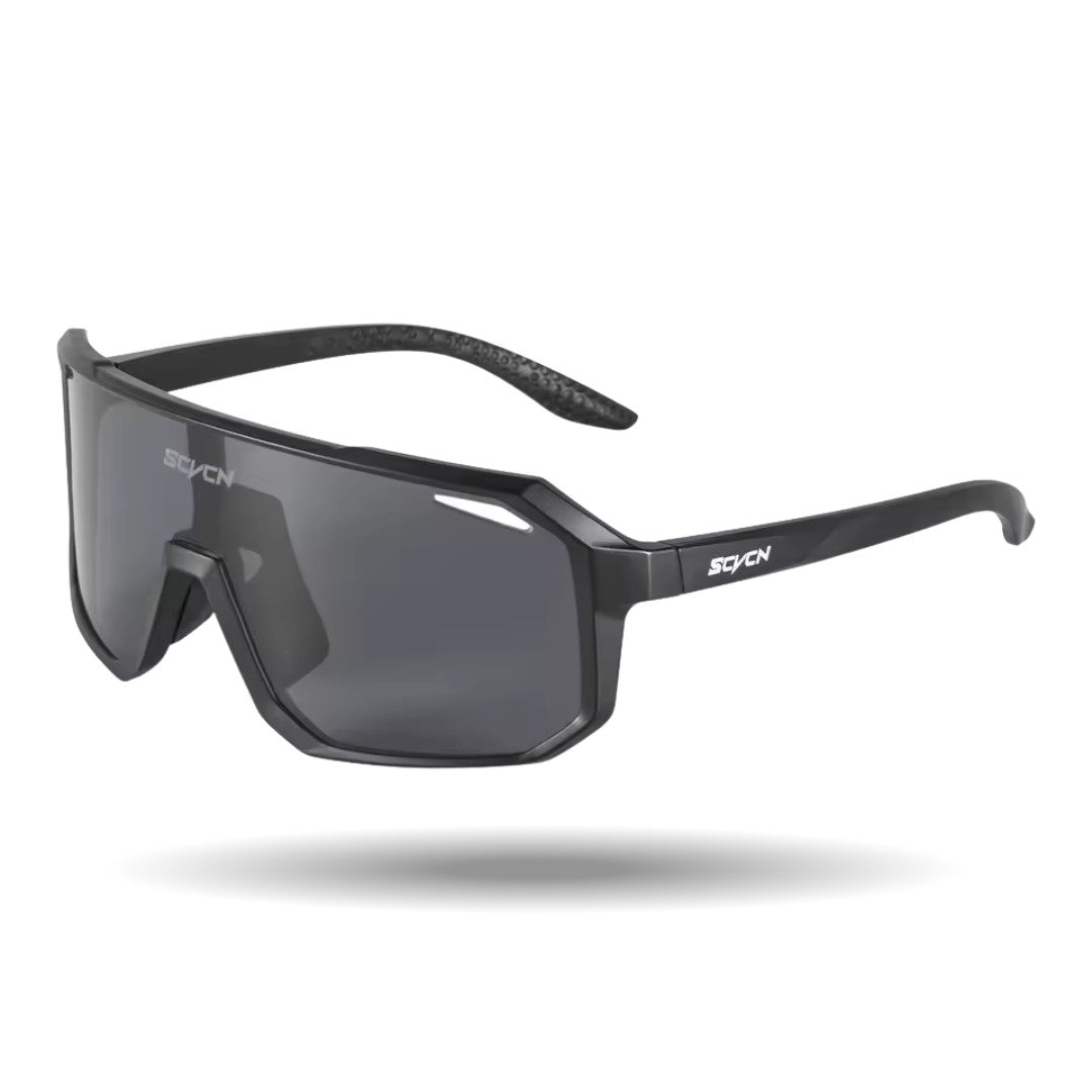 Lunettes de sport montrant la protection UV intégrée