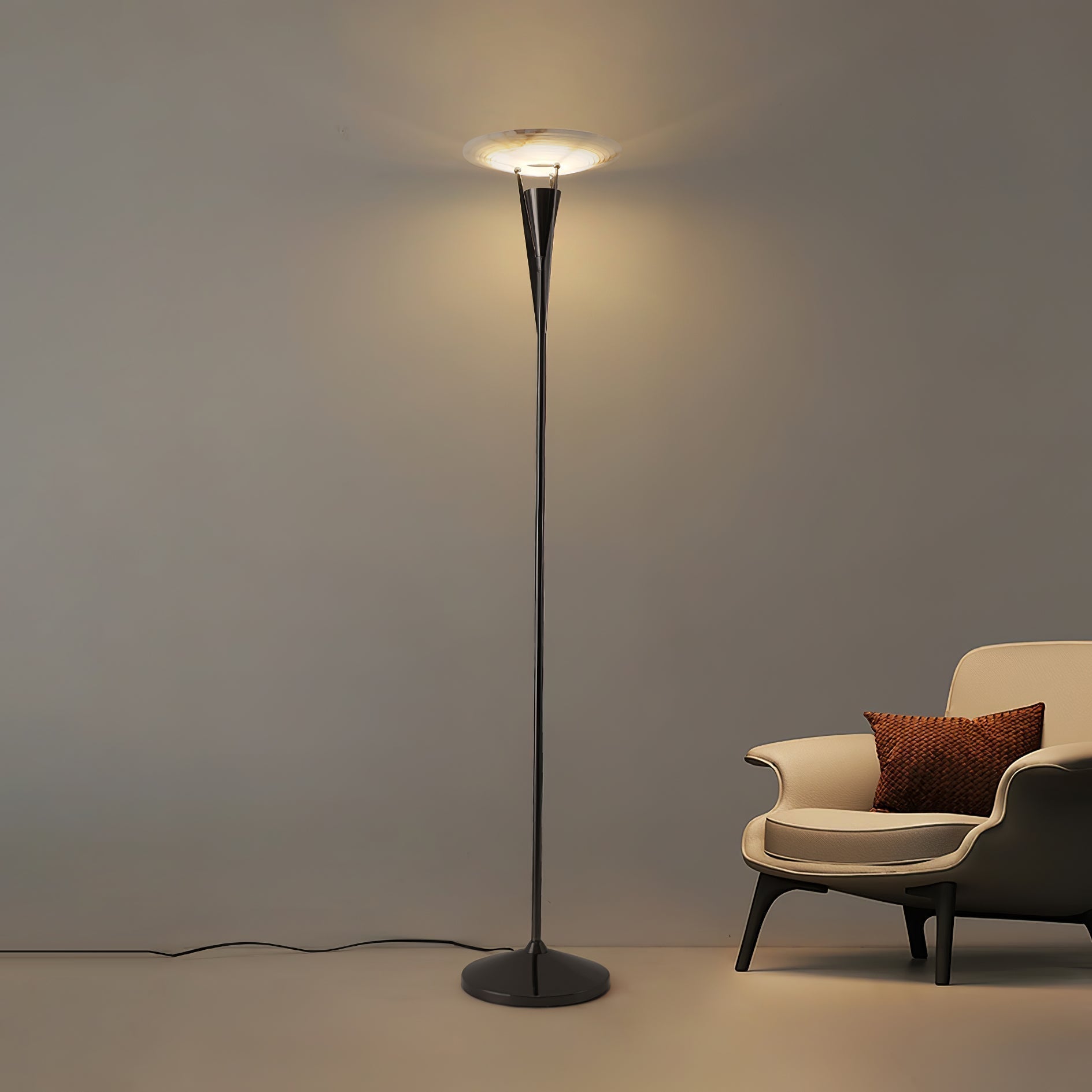 Lampe de sol dans un intérieur moderne et épuré