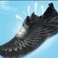 Chaussures aquatiques séchant rapidement après immersion