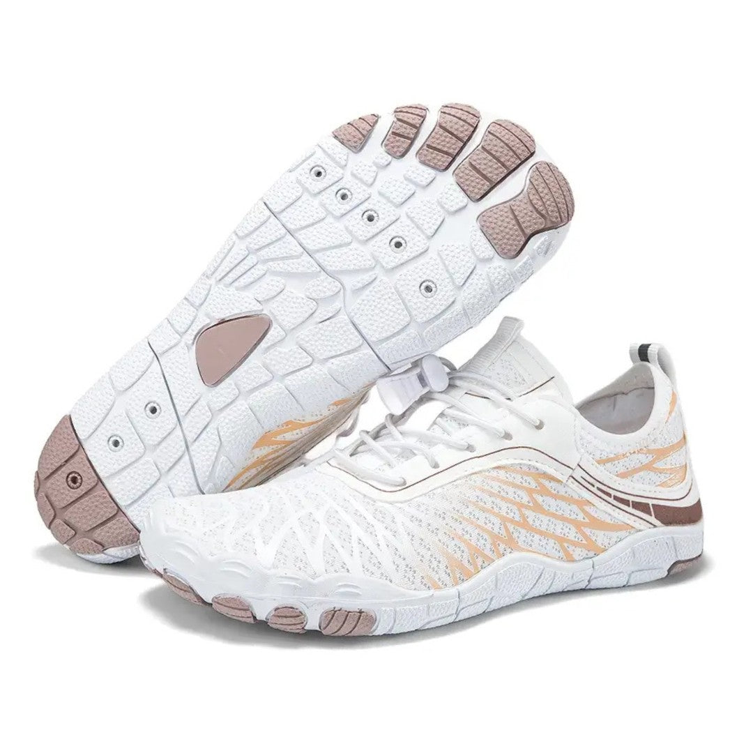Vue arrière des chaussures montrant la stabilité de la semelle