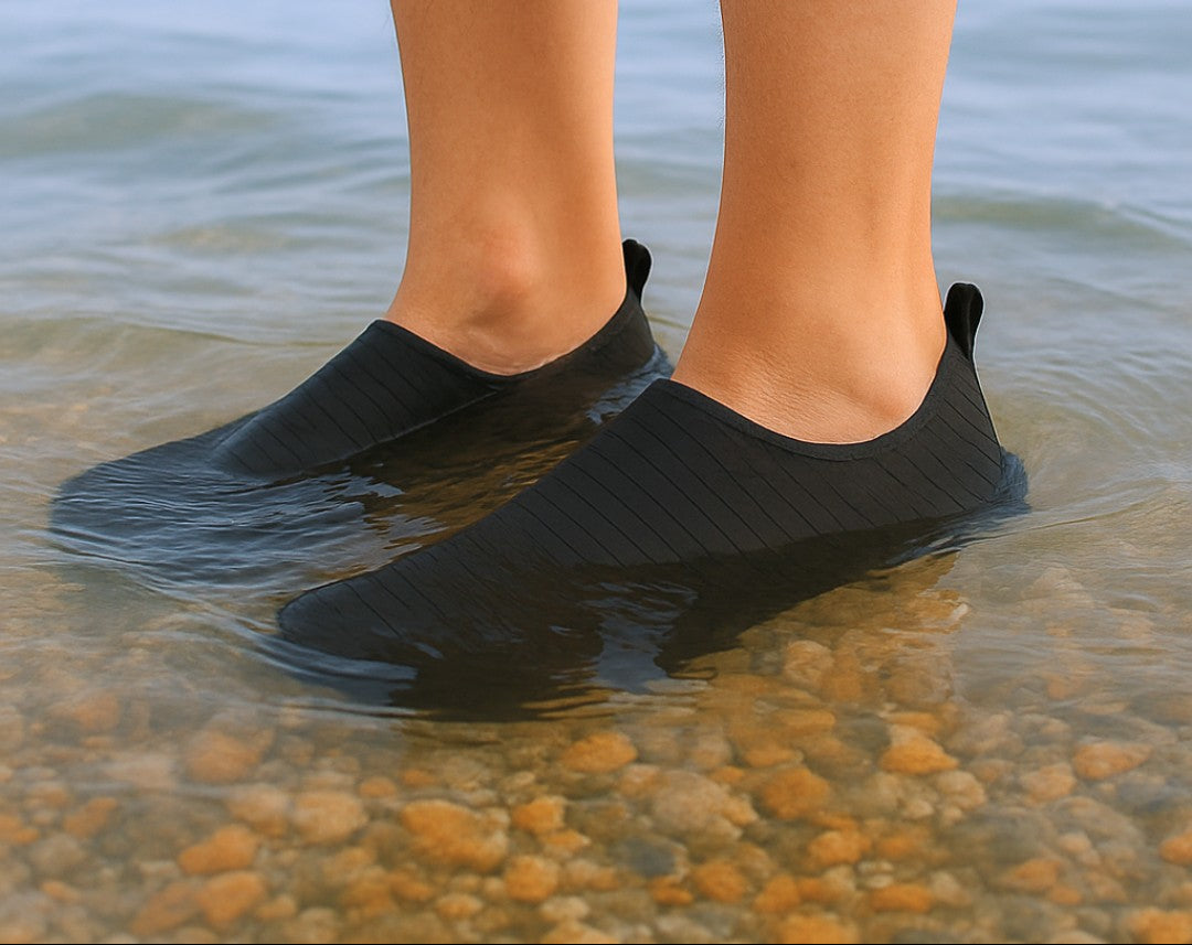 Semelle antidérapante des chaussures d'eau en gros plan