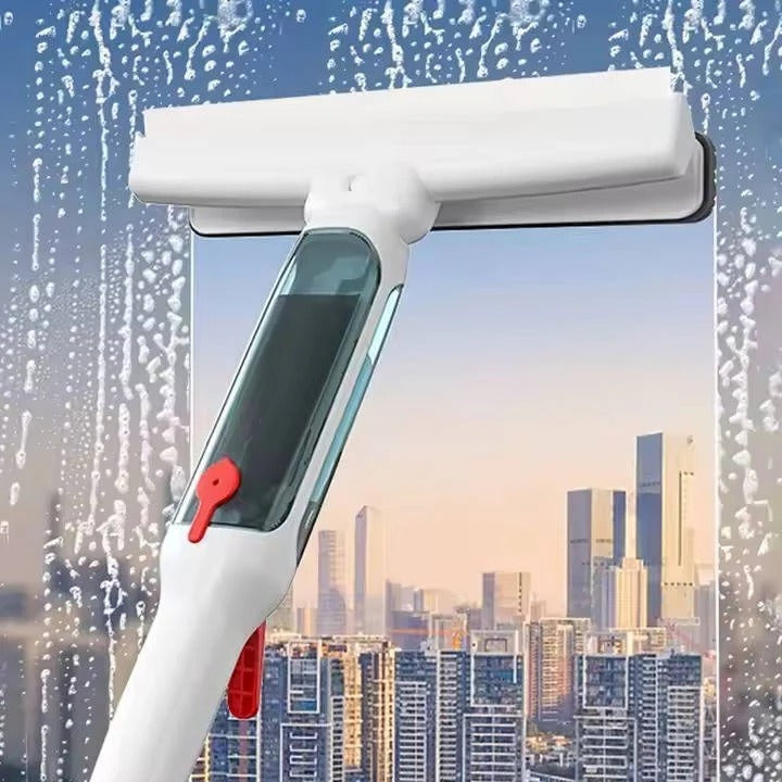 Gros plan sur la tête en microfibre détachable du nettoyeur