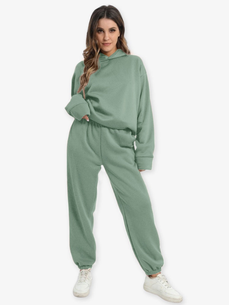 Détail du tissu respirant de l'ensemble de sport féminin