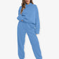 Femme en mouvement portant un ensemble de sport confortable