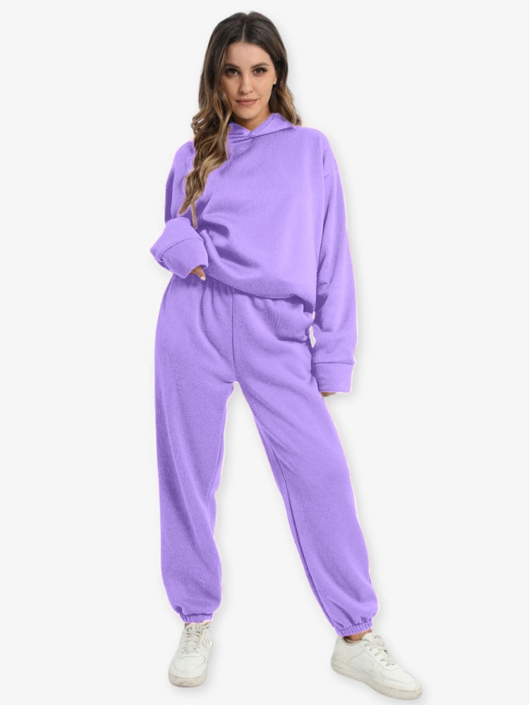 Ensemble de sport féminin en polyester, vue complète