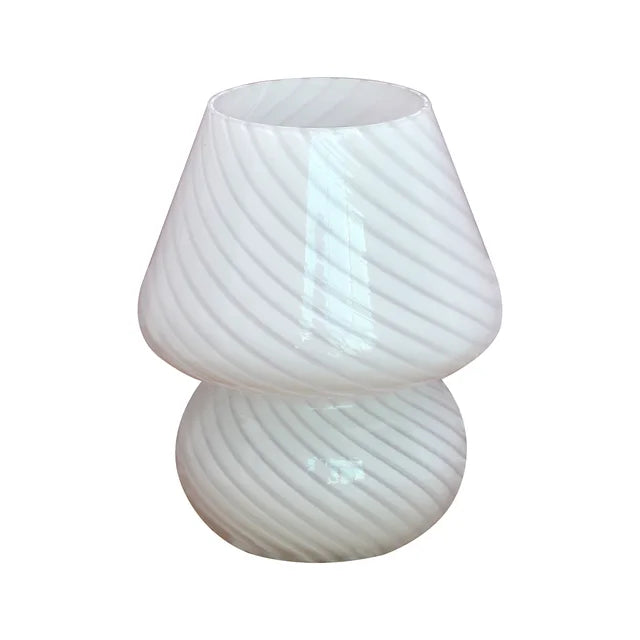 Bras réglable de la lampe montrant sa flexibilité