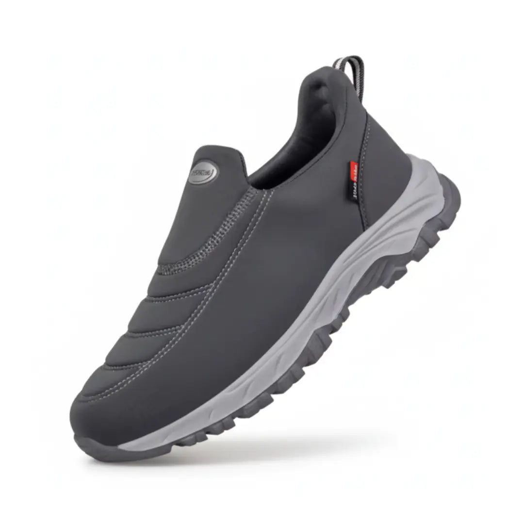 Vue arrière des baskets montrant le soutien du talon