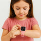 Vue latérale de la montre enfant, bracelet en silicone ajustable
