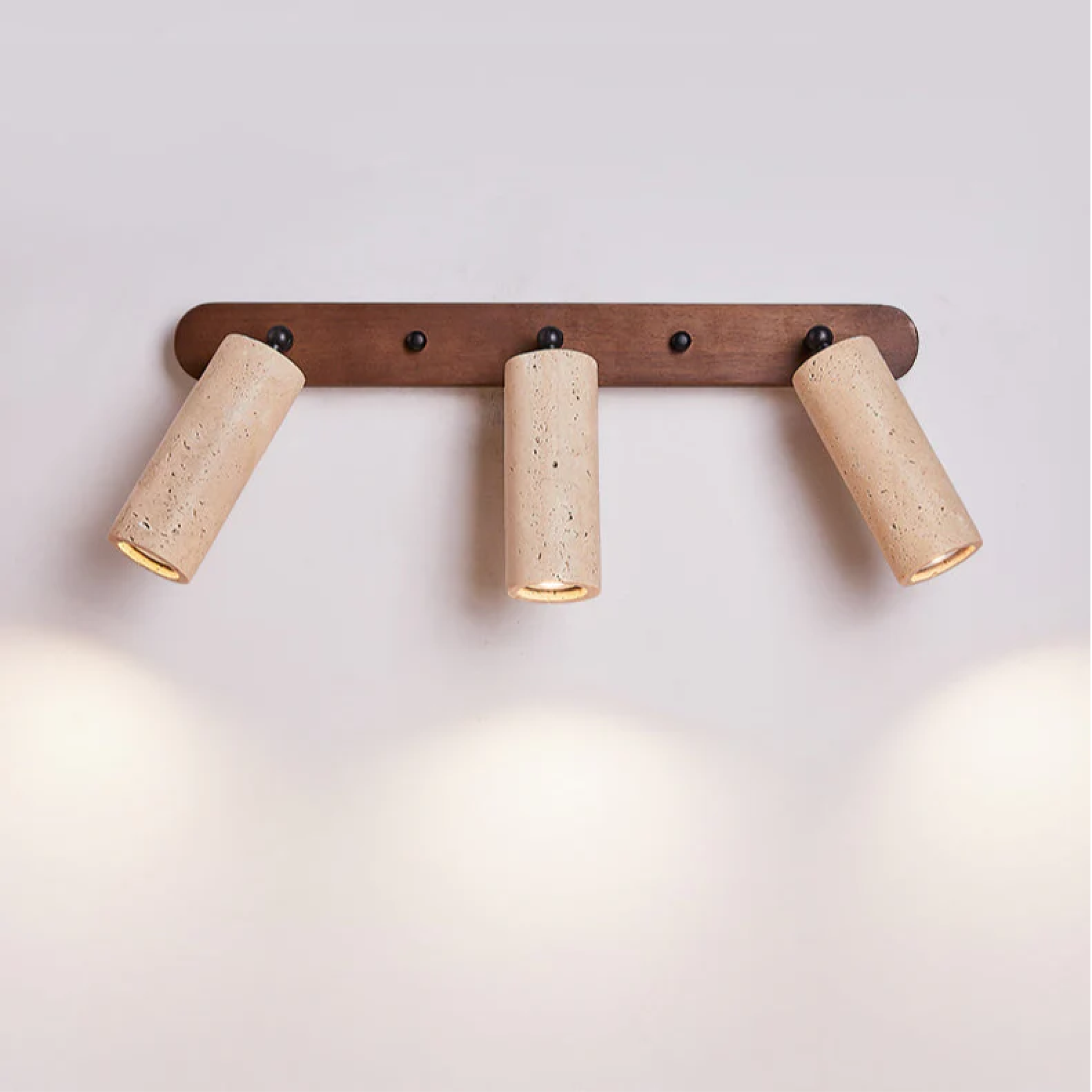 Applique murale en travertin, design sculptural