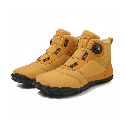 Vue de dessus des bottes montrant l'intérieur douillet