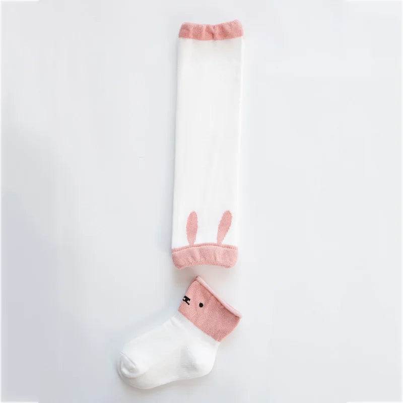 Chaussettes bébé élastiques avec impressions de dessins animés